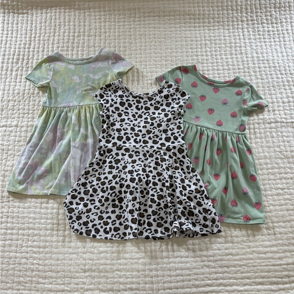 Cat & Jack Other - Stylish Kids Dress Set - Green, Black, and Pink